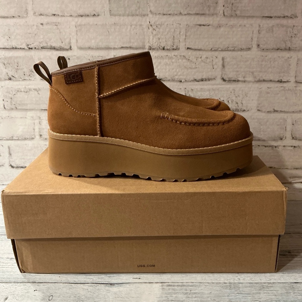 UGG NIB Women's Size 9 UGG Cityfunc Ultra Mini Chestnut